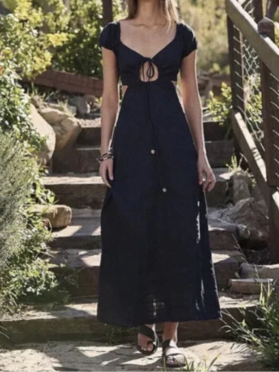 Free People Dresses & Skirts - Free People women’s Extra Dose black open back dress